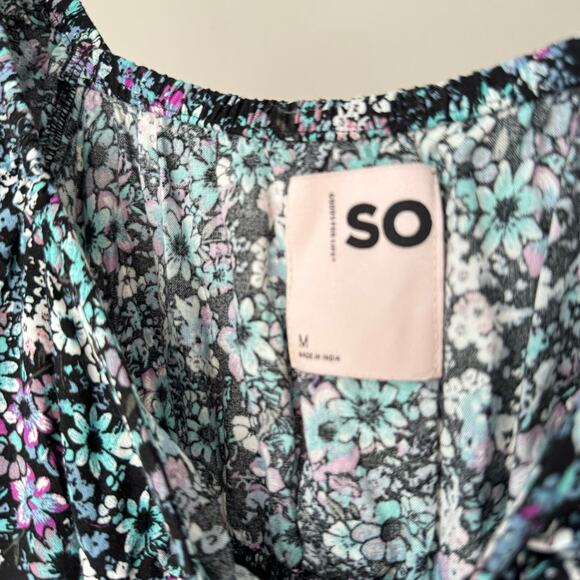 SO Womens Blue Floral Mini Dress Puff Sleeve Babydoll Keyhole Preppy Size Medium - Picture 3 of 7